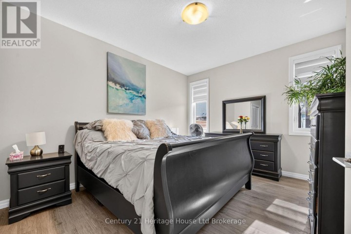 Photo 10 at 16 Huntley Avenue, Tillsonburg