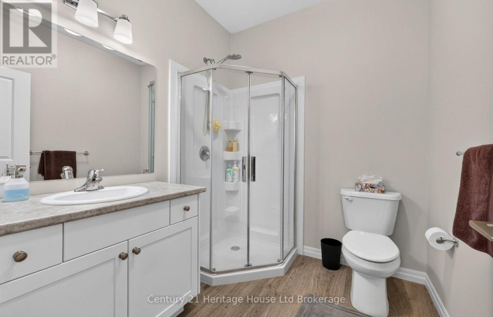 Photo 14 at 16 Huntley Avenue, Tillsonburg