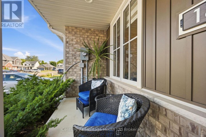 Photo 2 at 16 Huntley Avenue, Tillsonburg