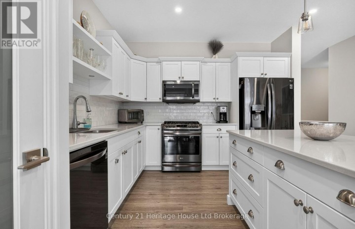 Photo 5 at 16 Huntley Avenue, Tillsonburg