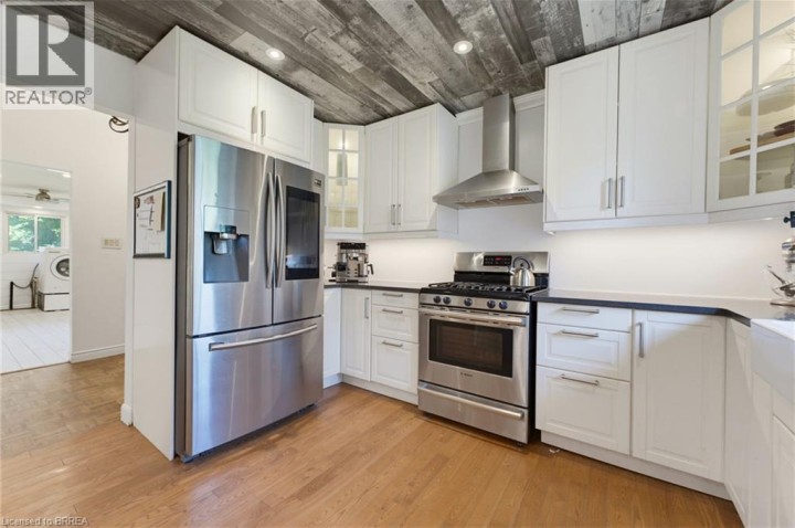 Photo 10 at 5 Keeler Place, Echo Place, Brantford