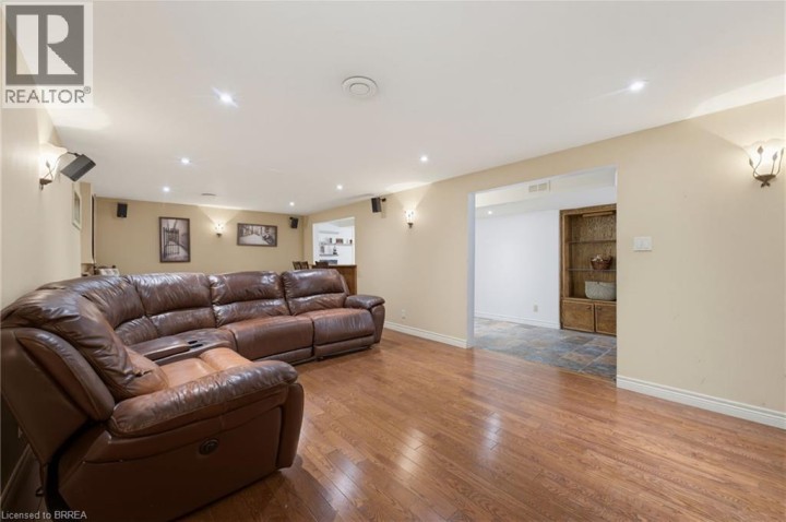 Photo 28 at 5 Keeler Place, Echo Place, Brantford