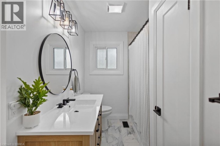 Photo 20 at 87 St Paul Avenue, Holmedale, Brantford