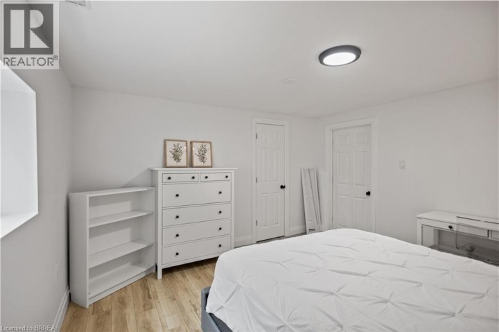 Photo 26 at 87 St Paul Avenue, Holmedale, Brantford