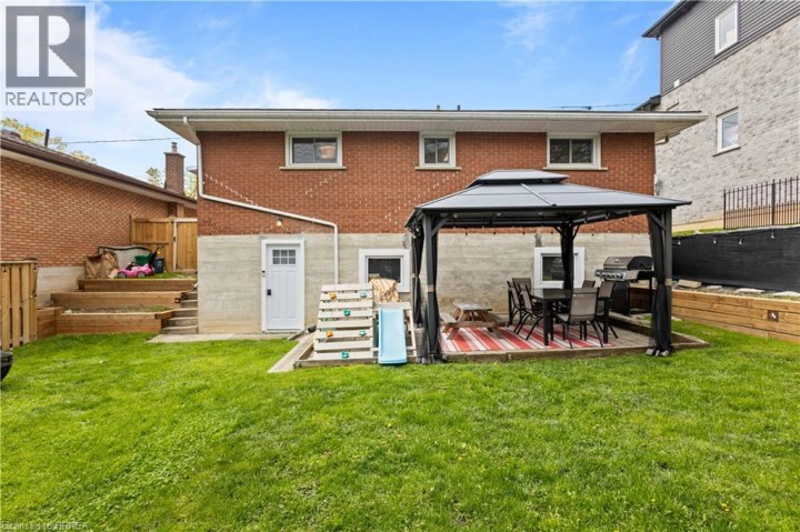 Photo 31 at 87 St Paul Avenue, Holmedale, Brantford