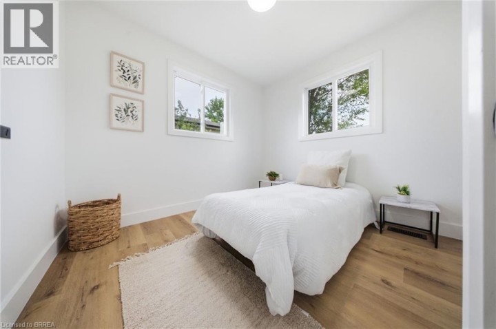 Photo 19 at 92 Fairview Drive, Fairview / Greenbrier, Brantford