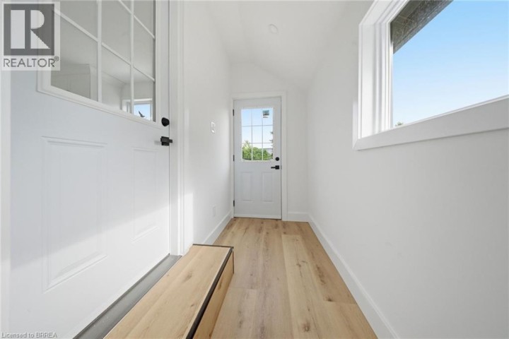 Photo 26 at 92 Fairview Drive, Fairview / Greenbrier, Brantford