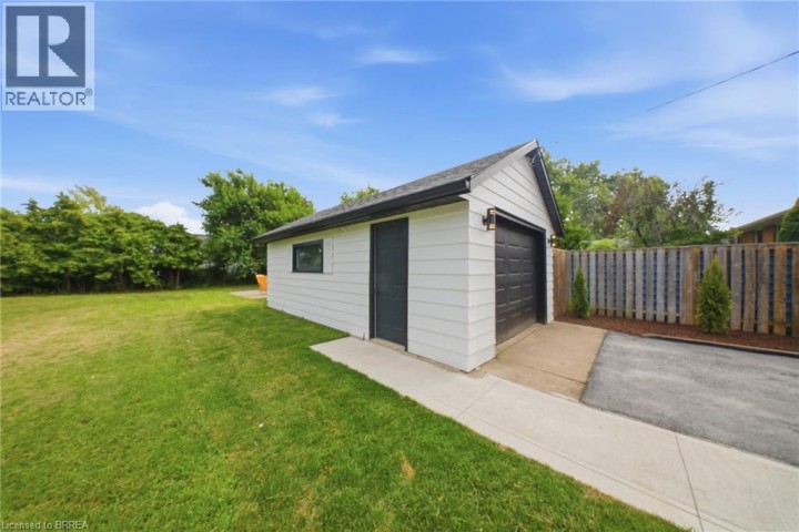 Photo 30 at 92 Fairview Drive, Fairview / Greenbrier, Brantford