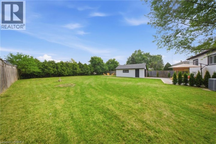 Photo 34 at 92 Fairview Drive, Fairview / Greenbrier, Brantford