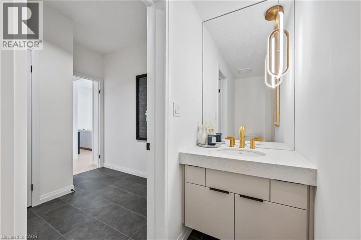 Photo 17 at 1681 Dunkirk Avenue, Woodstock - North, Woodstock