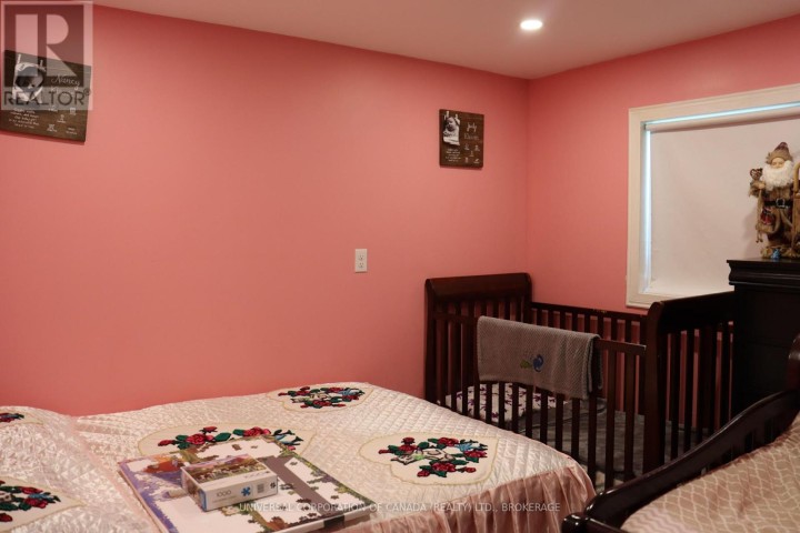 Photo 9 at 7 E Maple St Street, Brownsville, South-West Oxford