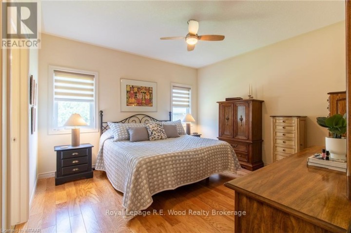 Photo 18 at 6 Esseltine Drive, Tillsonburg