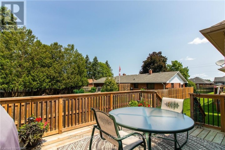 Photo 27 at 6 Esseltine Drive, Tillsonburg