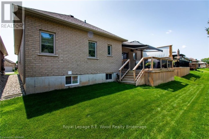 Photo 30 at 6 Esseltine Drive, Tillsonburg