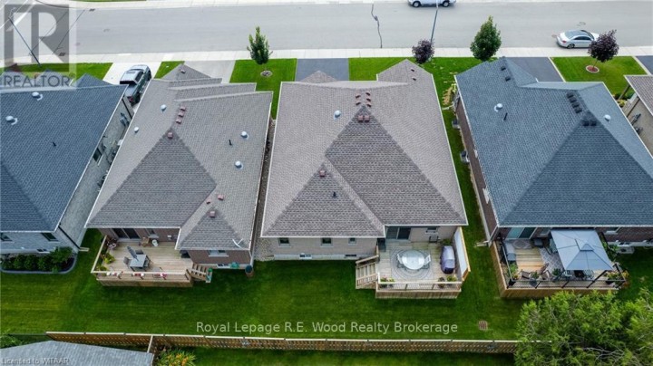 Photo 38 at 6 Esseltine Drive, Tillsonburg