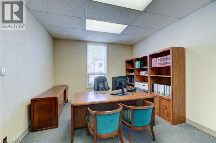 Photo 14 at 73 Chatham Street, Downtown Core, Brantford