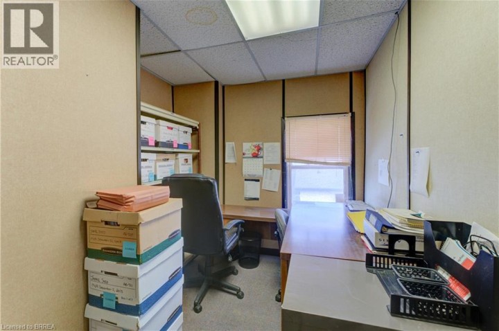 Photo 22 at 73 Chatham Street, Downtown Core, Brantford
