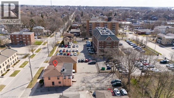 Photo 29 at 73 Chatham Street, Downtown Core, Brantford