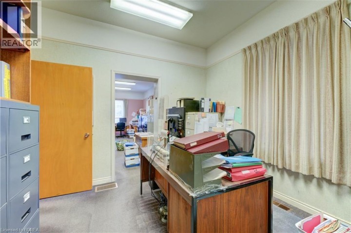 Photo 13 at 75 Chatham Street, Downtown Core, Brantford