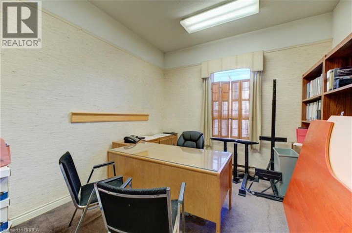 Photo 15 at 75 Chatham Street, Downtown Core, Brantford