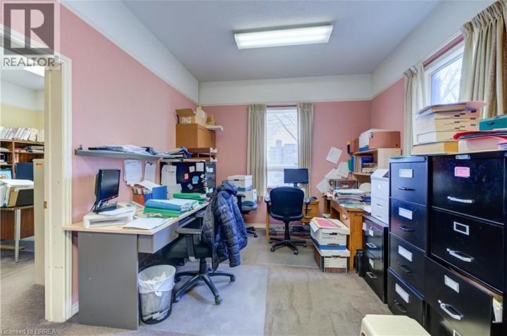Photo 17 at 75 Chatham Street, Downtown Core, Brantford