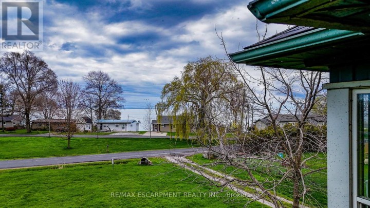 Photo 10 at 29 Old Lakeshore Road, Port Dover, Norfolk County