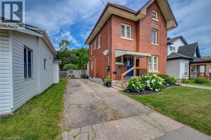 Photo 3 at 106 Sydenham Street, Terrace Hill, Brantford