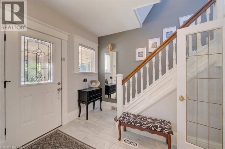Photo 7 at 106 Sydenham Street, Terrace Hill, Brantford