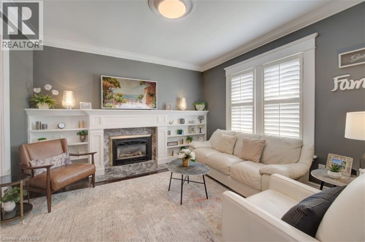 Photo 10 at 106 Sydenham Street, Terrace Hill, Brantford