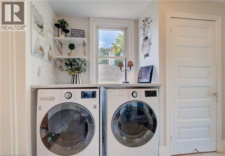 Photo 19 at 106 Sydenham Street, Terrace Hill, Brantford