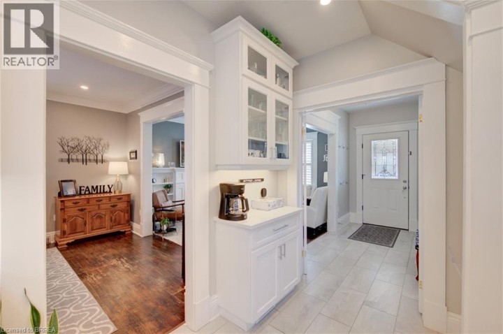 Photo 12 at 106 Sydenham Street, Terrace Hill, Brantford