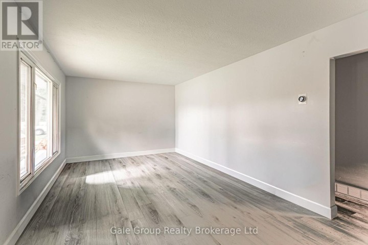 Photo 11 at 32A Glendale Drive, Tillsonburg