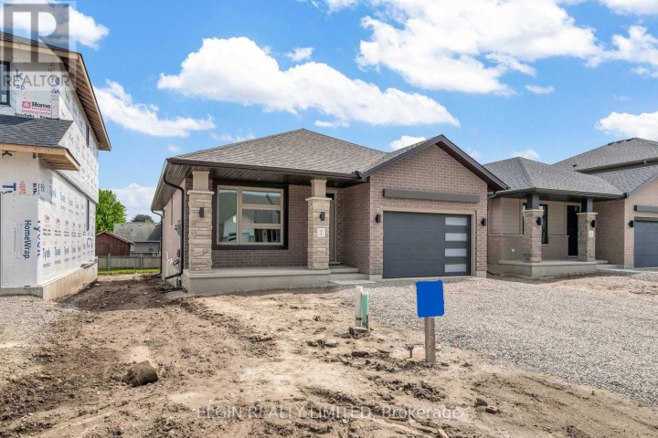 Photo 2 at 7 Finch Street, Tillsonburg