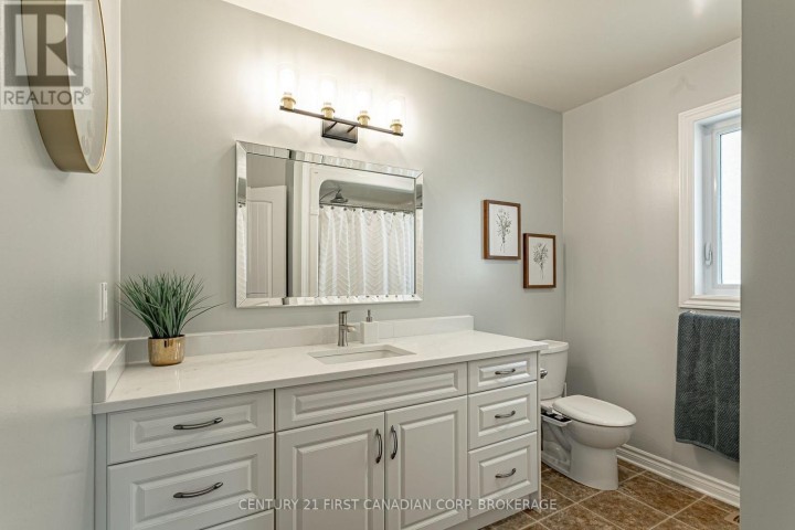 Photo 20 at 270 Boyd Boulevard, Ingersoll (Thamesford), Ingersoll