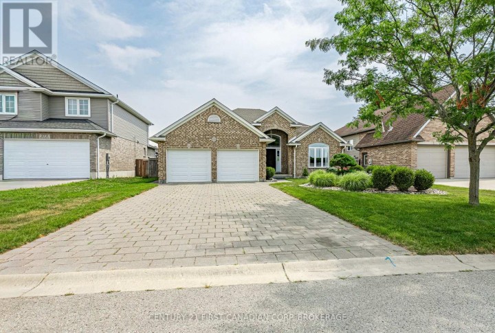 Photo 3 at 270 Boyd Boulevard, Ingersoll (Thamesford), Ingersoll