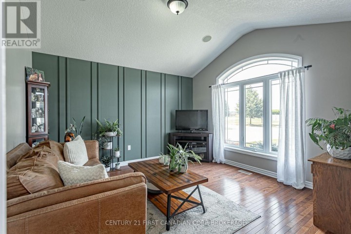 Photo 6 at 270 Boyd Boulevard, Ingersoll (Thamesford), Ingersoll