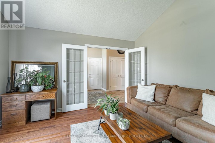 Photo 7 at 270 Boyd Boulevard, Ingersoll (Thamesford), Ingersoll