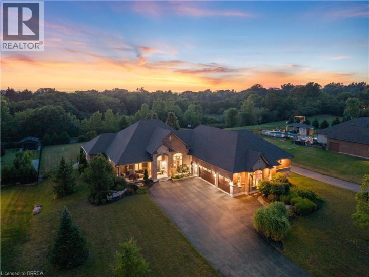 Photo 1 at 13 Wingrove Woods, Burford, Brantford