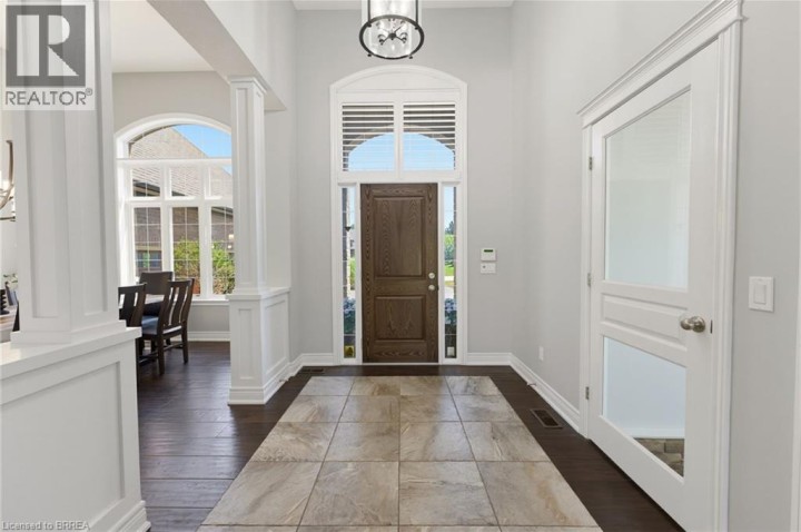 Photo 10 at 13 Wingrove Woods, Burford, Brantford