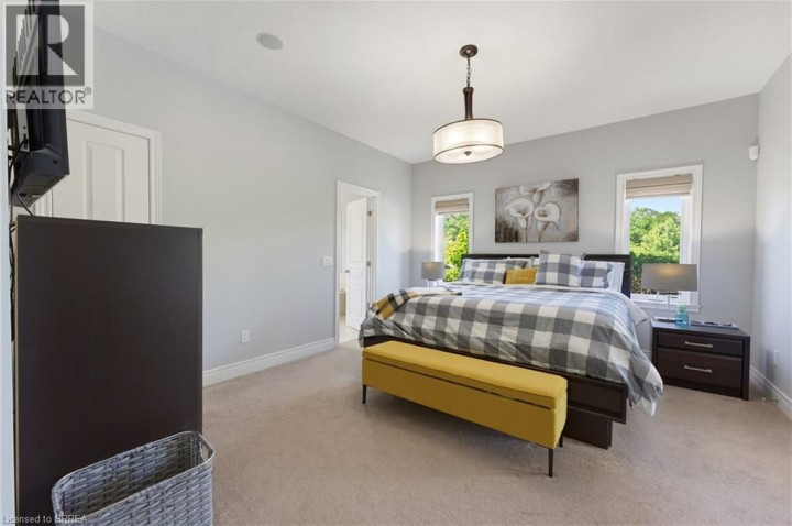 Photo 21 at 13 Wingrove Woods, Burford, Brantford