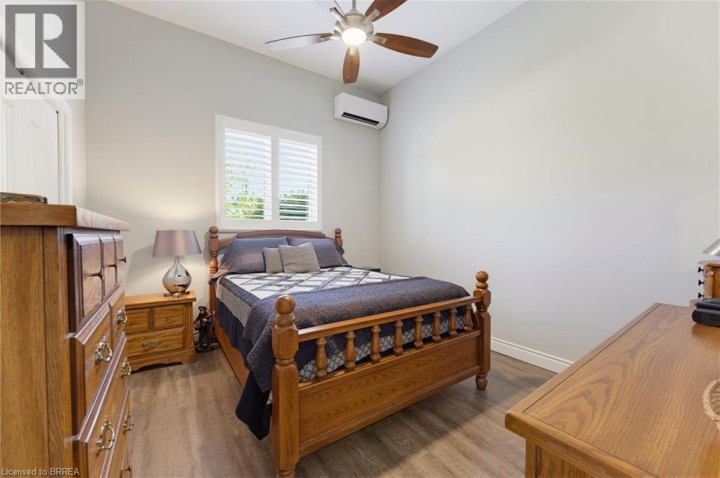 Photo 42 at 13 Wingrove Woods, Burford, Brantford