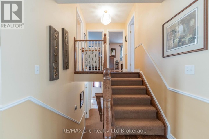 Photo 13 at 10 Peach Street, Tillsonburg
