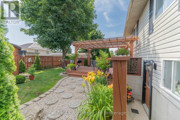 Photo 34 at 10 Peach Street, Tillsonburg