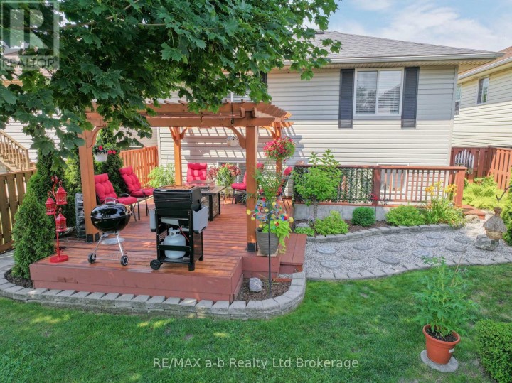 Photo 36 at 10 Peach Street, Tillsonburg