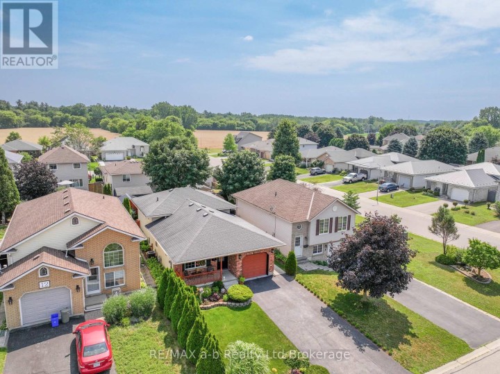 Photo 39 at 10 Peach Street, Tillsonburg