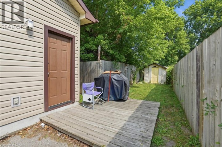 Photo 15 at 102 Sarah Street, Victoria / Arthur, Brantford