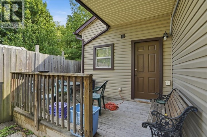 Photo 12 at 102 Sarah Street, Victoria / Arthur, Brantford