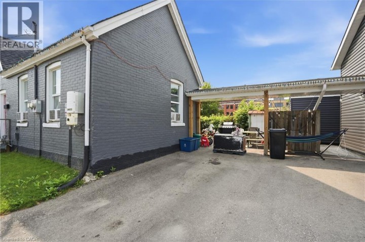 Photo 15 at 101 Sarah Street, Victoria / Arthur, Brantford