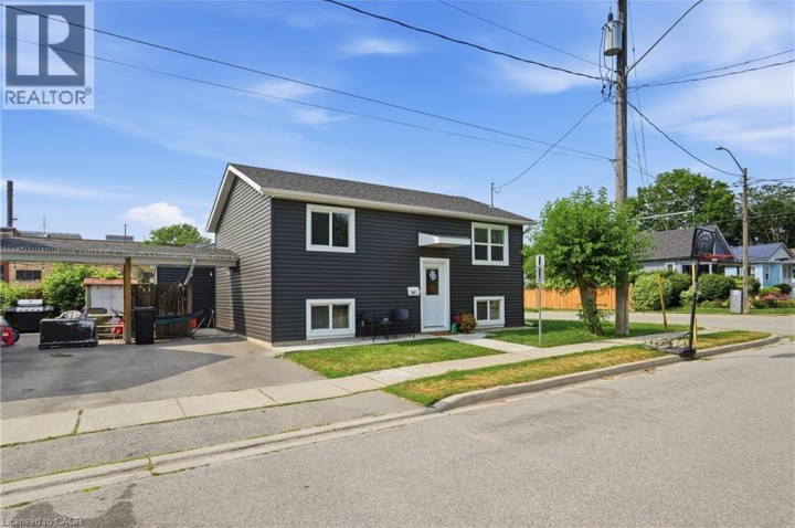 Photo 18 at 101 Sarah Street, Victoria / Arthur, Brantford