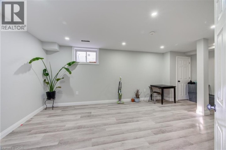 Photo 34 at 195 E Charles Street, Ingersoll - South, Ingersoll
